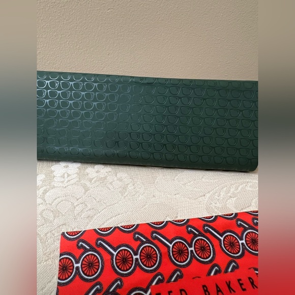 Ted Baker Aviator Unisex Sunglasses - Picture 12 of 12